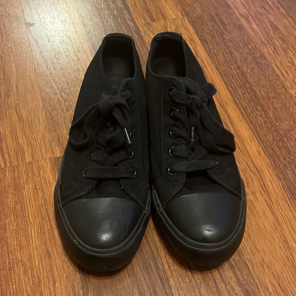 Safe T Step women’s black sneakers - Picture 1 of 5